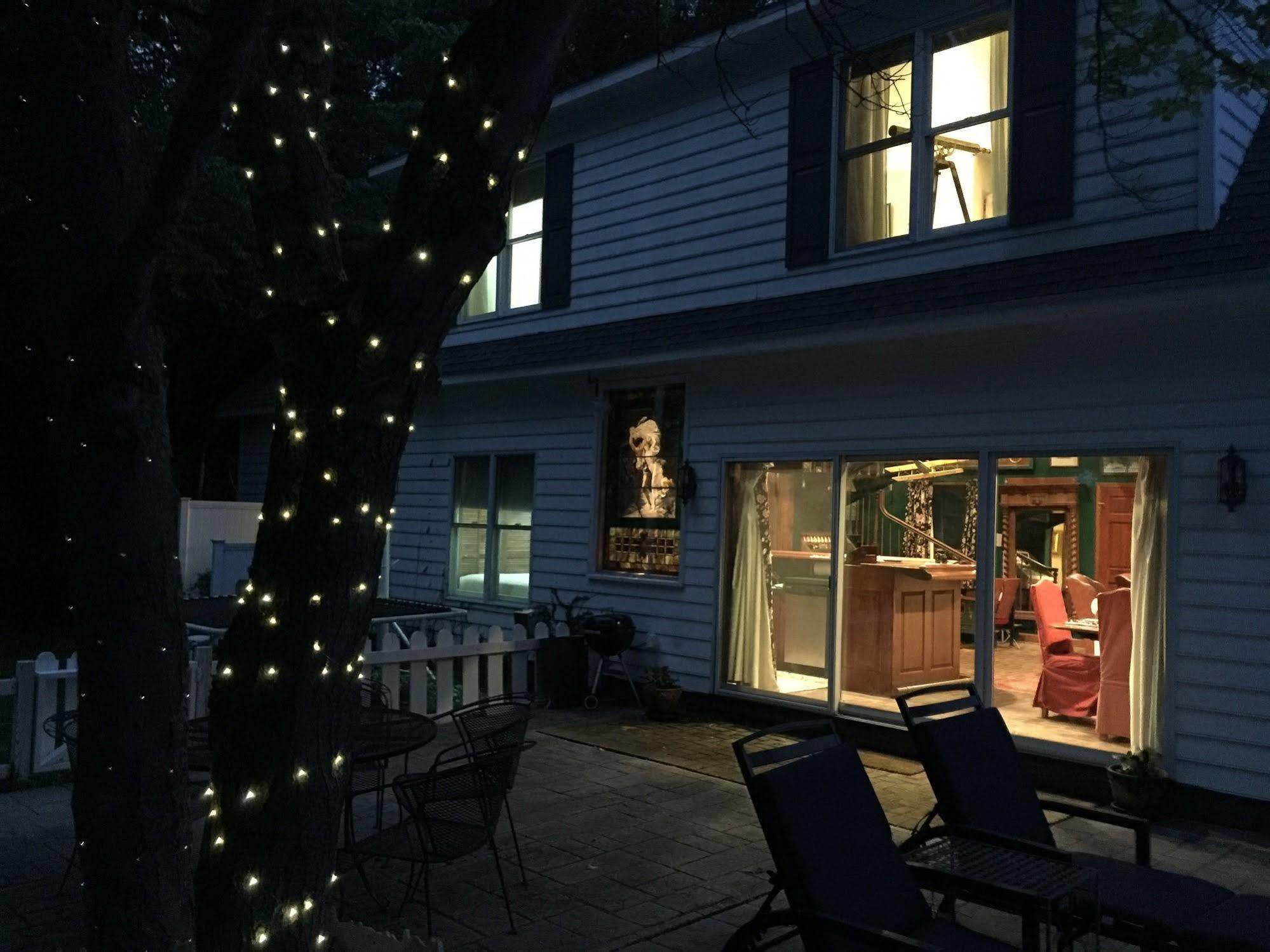 Miles River Guest House Easton Exterior photo