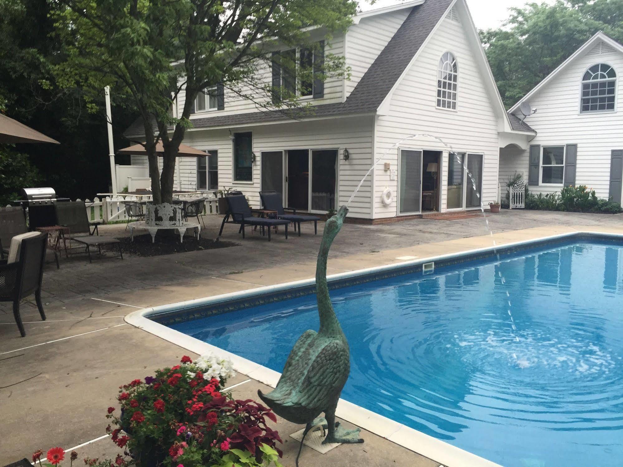 Miles River Guest House Easton Exterior photo